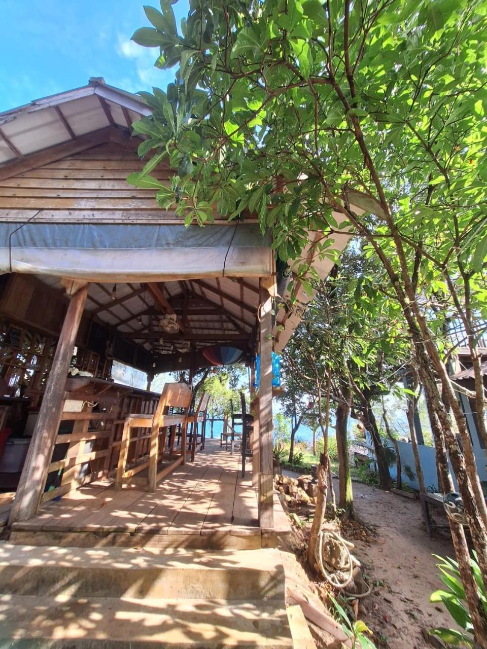 Dragonfly Guesthouse Koh Rong Sanloem Exterior photo